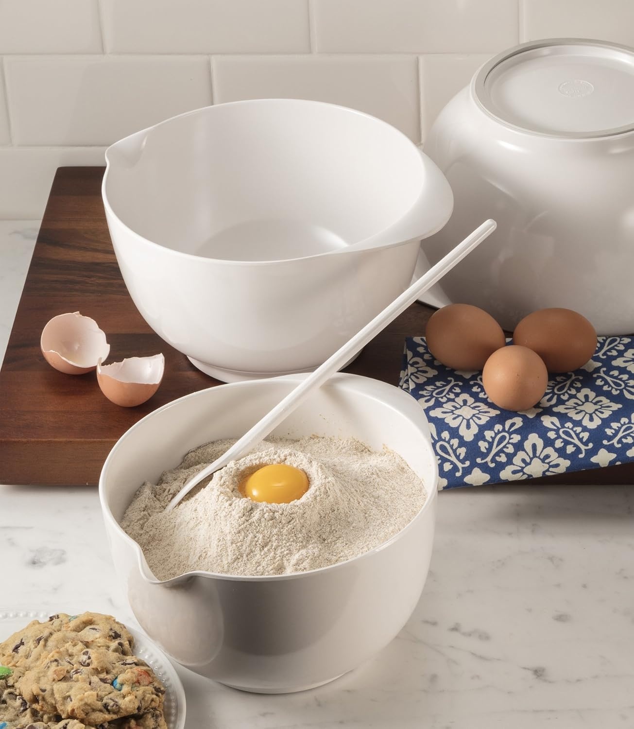 image:imageHutzler Melamine Mixing Bowl Set 2 3 and 4 Litersquarts Red 3234RDBlack