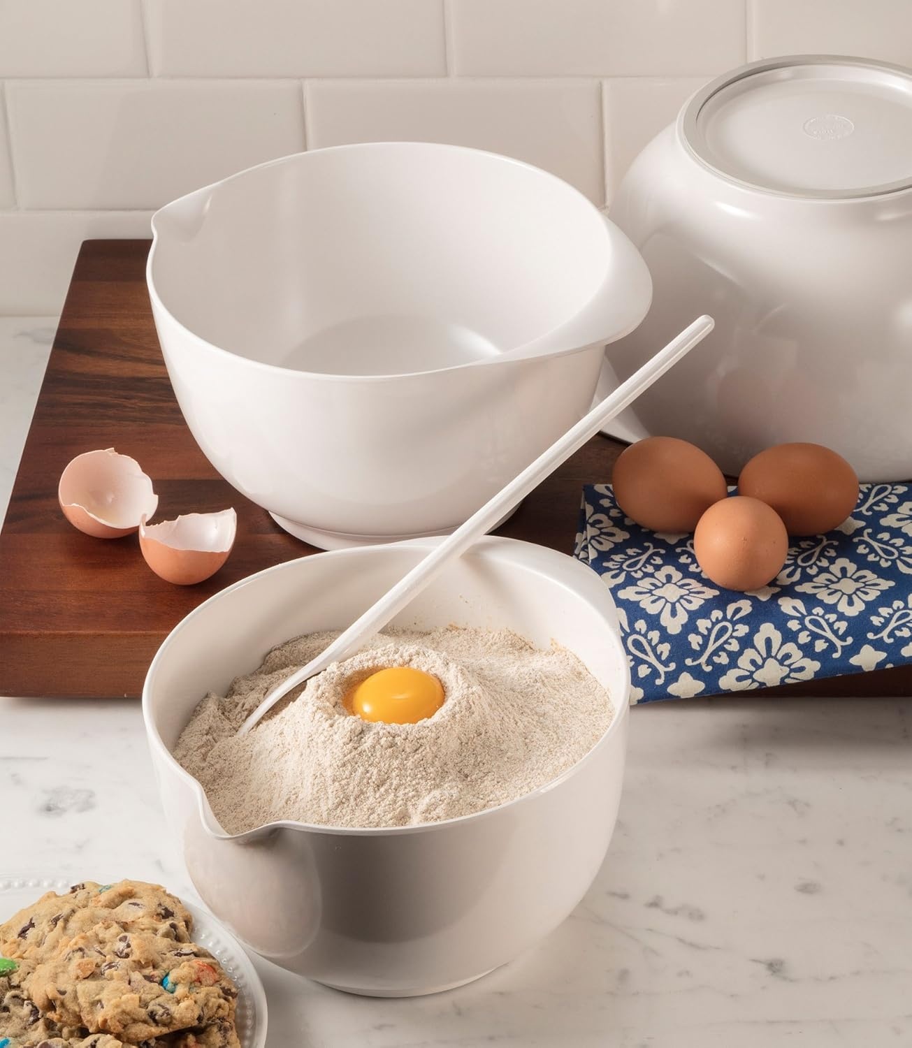 image:imageHutzler Melamine Mixing Bowl Set 2 3 and 4 Litersquarts Red 3234RDRed